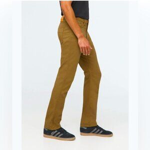 Men’s Duer No Sweat Straight Legs in Tobacco Size 28